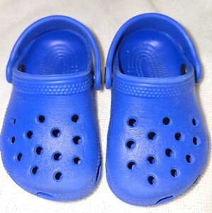 Blue Crocs Infant 2/3